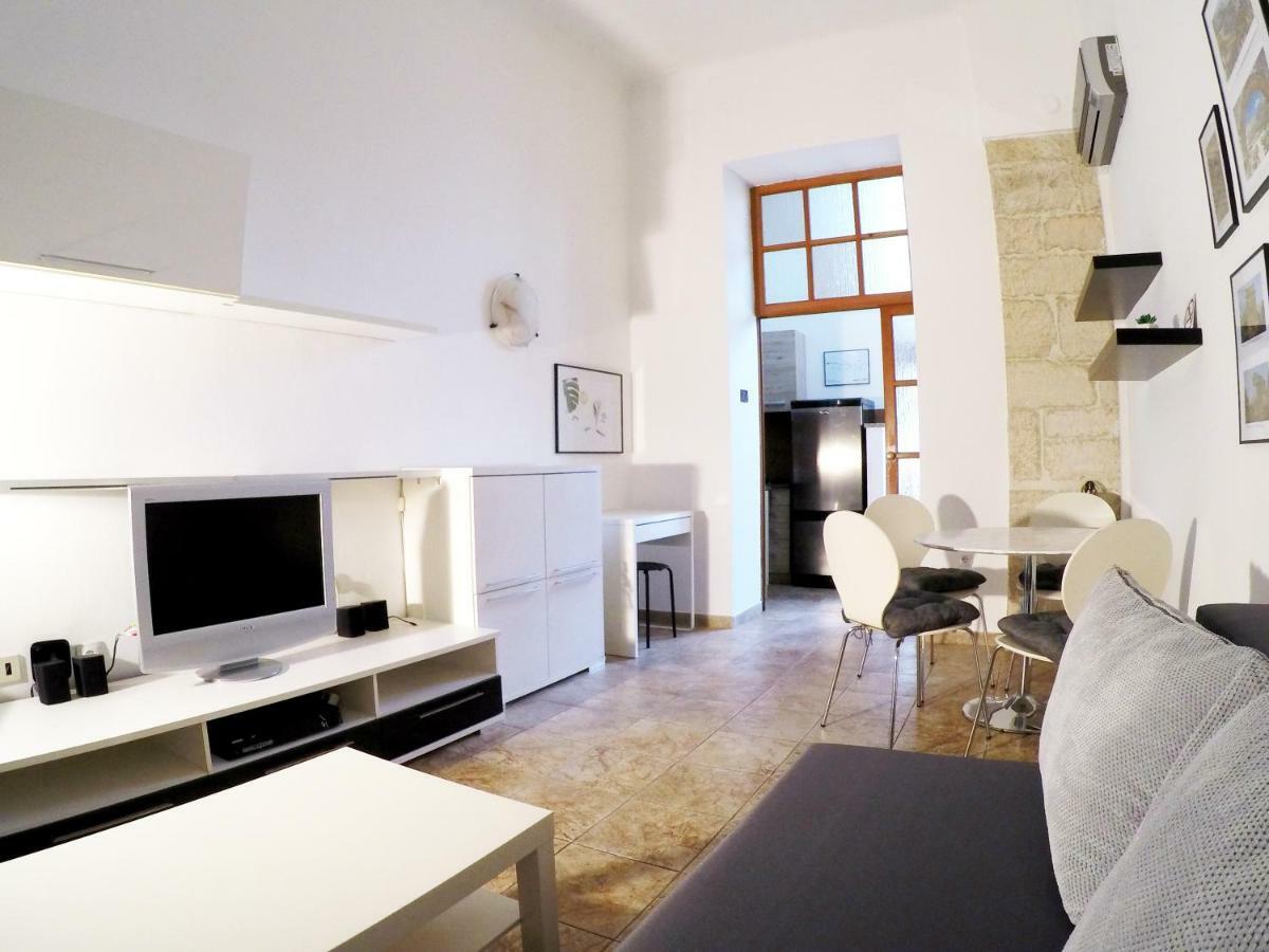 Apartman Kyra Pula Extérieur photo