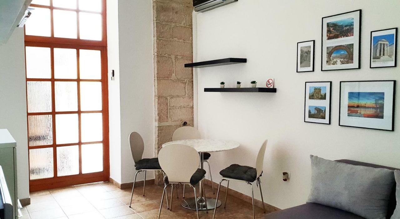Apartman Kyra Pula Extérieur photo