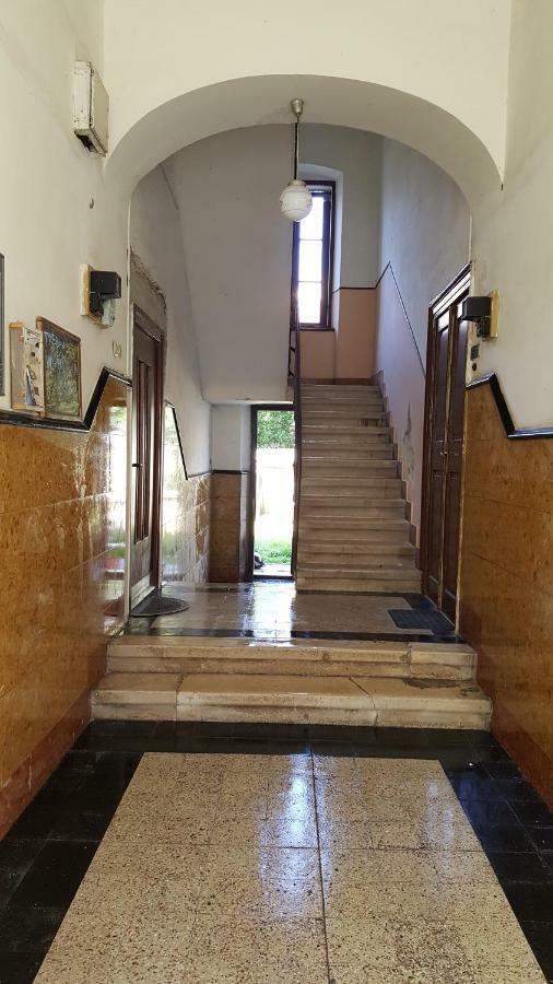 Apartman Kyra Pula Extérieur photo